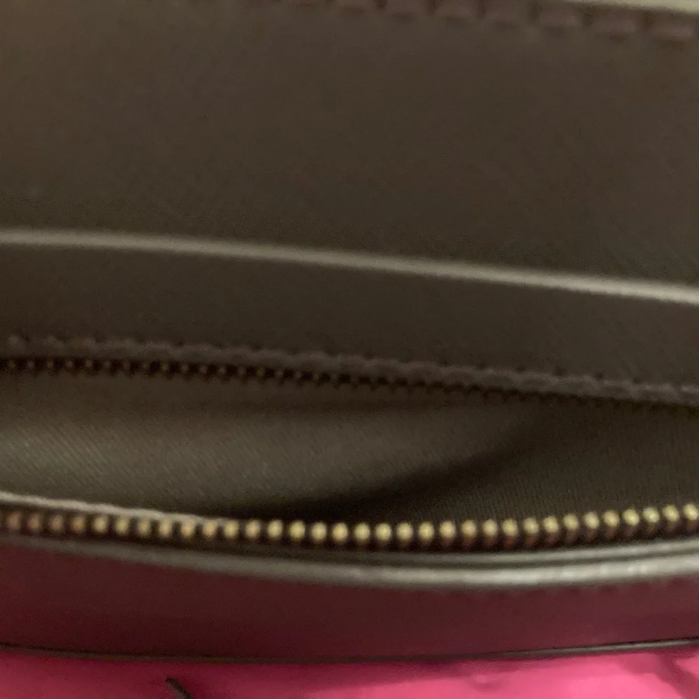 Rebecca Minkoff Avery Leather Crossbody Bag (Color - Graphite) - Picture 8 of 9